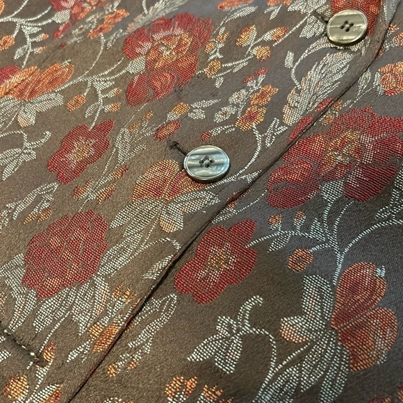 Coldwater Creek Red and Tan Trench Coat with Vintage Floral Design - Picture 2 of 6